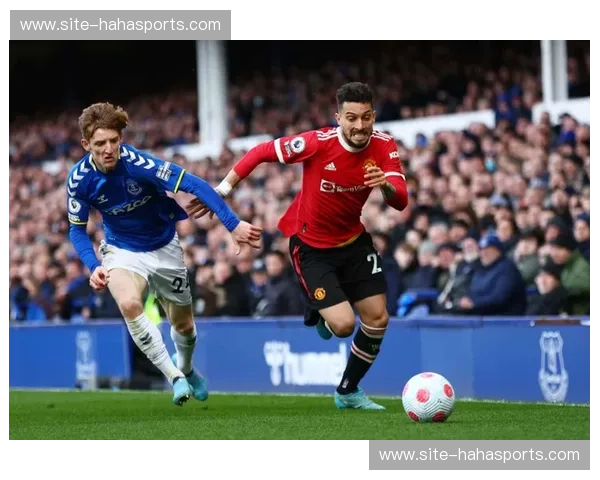 曼联对埃弗顿胜场数创纪录 客场19胜彰显统治地位